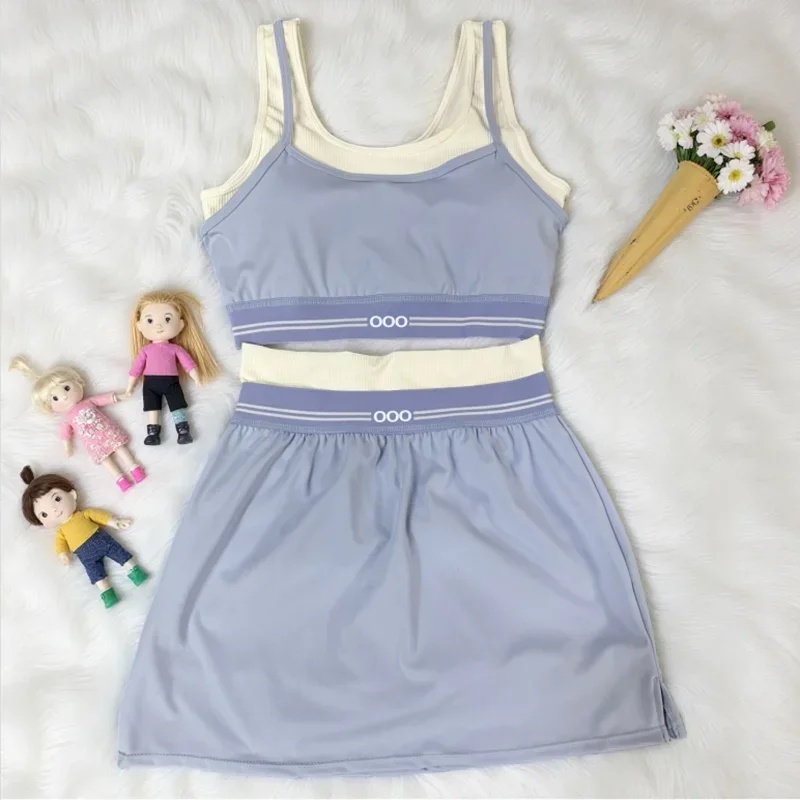 Women Summer Sports Tank Top and Yoga Skirt Two Piece Set Comfortable Versatile Workout Outfit
Women Summer Sports Tank Top and Yoga Skirt Two Piece Set Comfortable Versatile Workout Outfit
