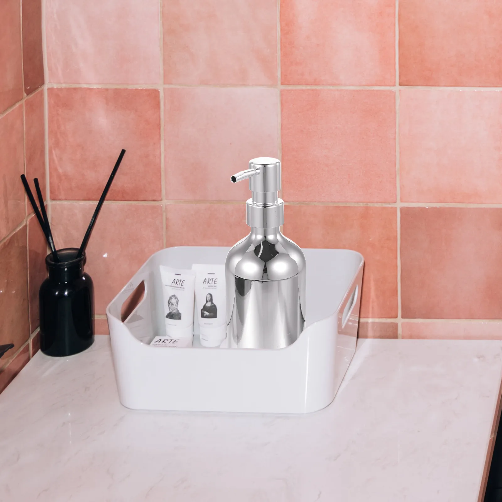 Набор из 2-х дозаторов-помп для мыла, безопасных многоразовых бутылок для шампуня, лосьона, геля для душа, жидкого мыла для рук, незаменимых для кухни, ванной и путешествий
Набор из 2-х дозаторов-помп для мыла, безопасных многоразовых бутылок для шампуня, лосьона, геля для душа, жидкого мыла для рук, незаменимых для кухни, ванной и путешествий