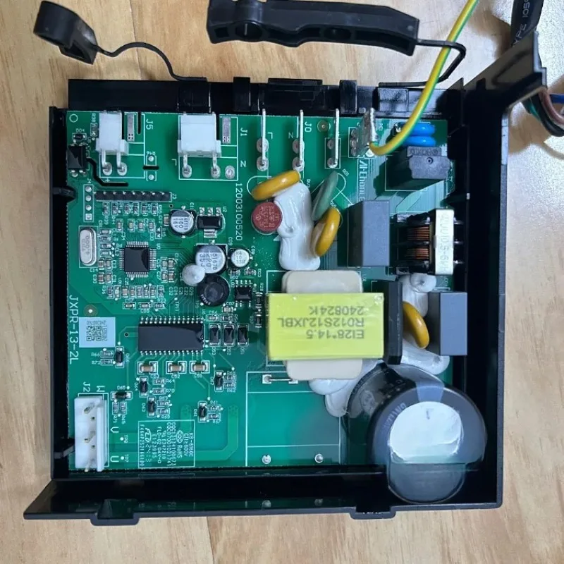 Плата инвертора компрессора VTX1116Y JXPR-13 F1A (479A)
Плата инвертора компрессора VTX1116Y JXPR-13 F1A (479A)