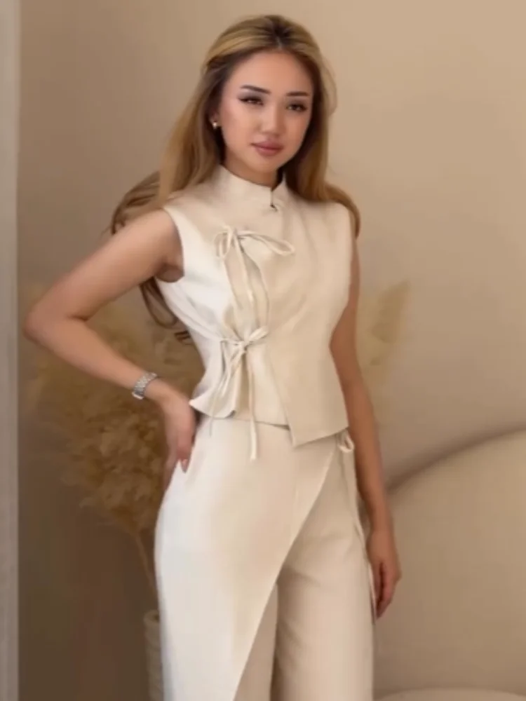 Women Sleeveless Stand Collar Vest Long Pants Fart Curtain 3 Piece Set Aprioct Lace Up Top Wide Leg Pant Sets Summer Lady Outfit
Women Sleeveless Stand Collar Vest Long Pants Fart Curtain 3 Piece Set Aprioct Lace Up Top Wide Leg Pant Sets Summer Lady Outfit