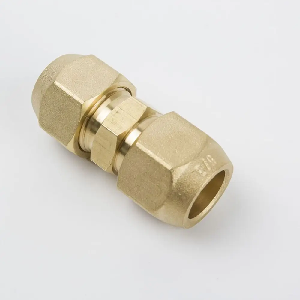 Прямой удлинительный соединитель для труб 1/2" 1/4" 3/8" с развальцованными гайками, медные соединители для развальцовки
Прямой удлинительный соединитель для труб 1/2" 1/4" 3/8" с развальцованными гайками, медные соединители для развальцовки