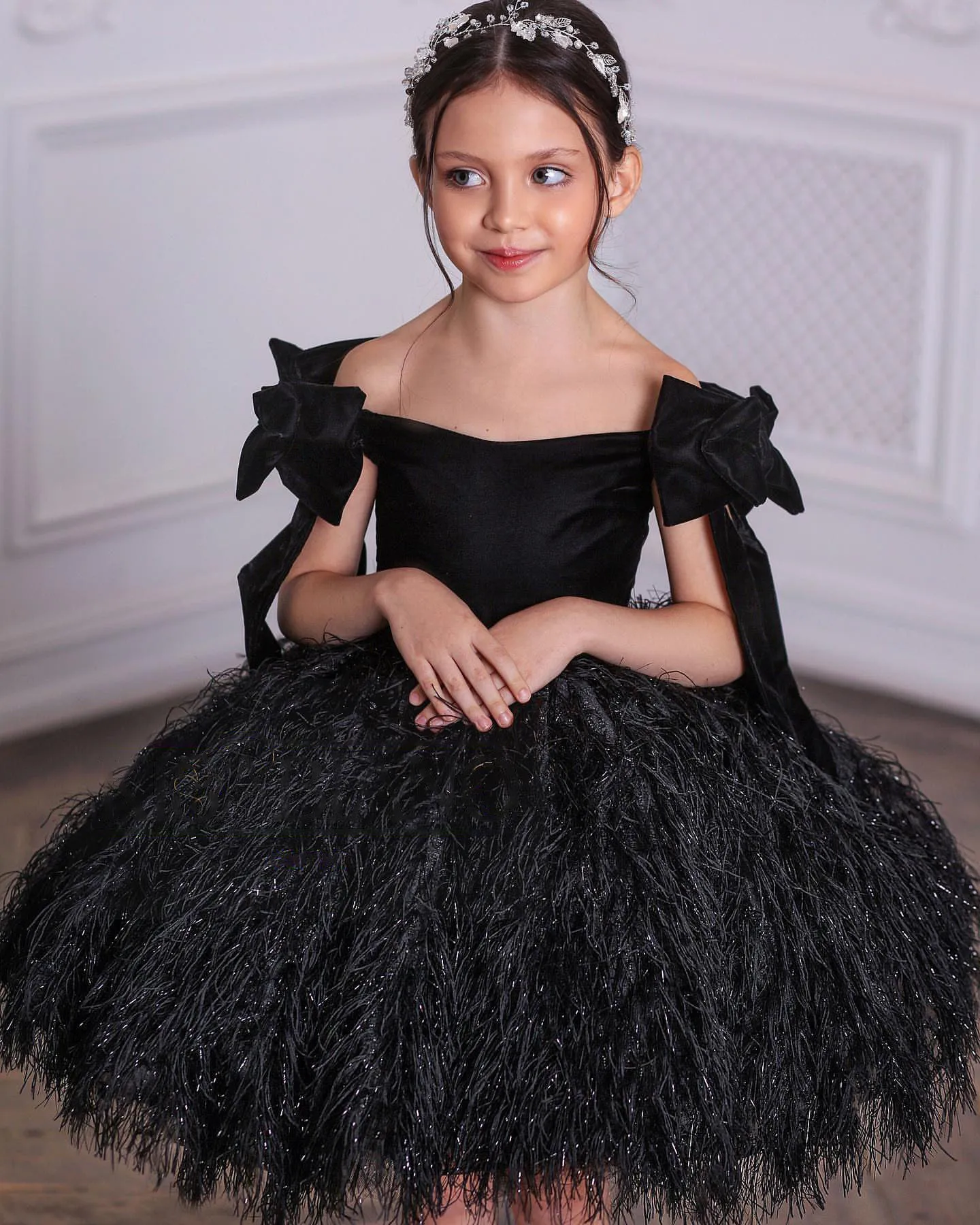Black Flower Girl Dresses Off the Shoulder Cute Bow Girl Party Dresses Elegant Puffy Kid Girl Dress Princess Dress Baby Gown
Black Flower Girl Dresses Off the Shoulder Cute Bow Girl Party Dresses Elegant Puffy Kid Girl Dress Princess Dress Baby Gown