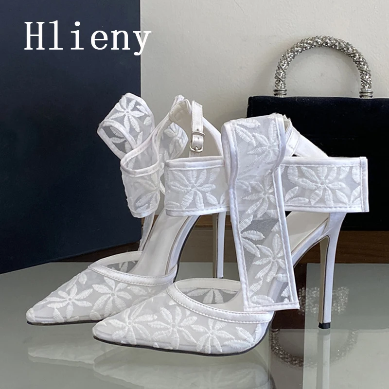 Hlieny New Design Embroidery Flower Breathable Mesh Pointed Toe Women Pumps Fashion Buckle Strap Thin High Heels Dress Shoes
Hlieny New Design Embroidery Flower Breathable Mesh Pointed Toe Women Pumps Fashion Buckle Strap Thin High Heels Dress Shoes