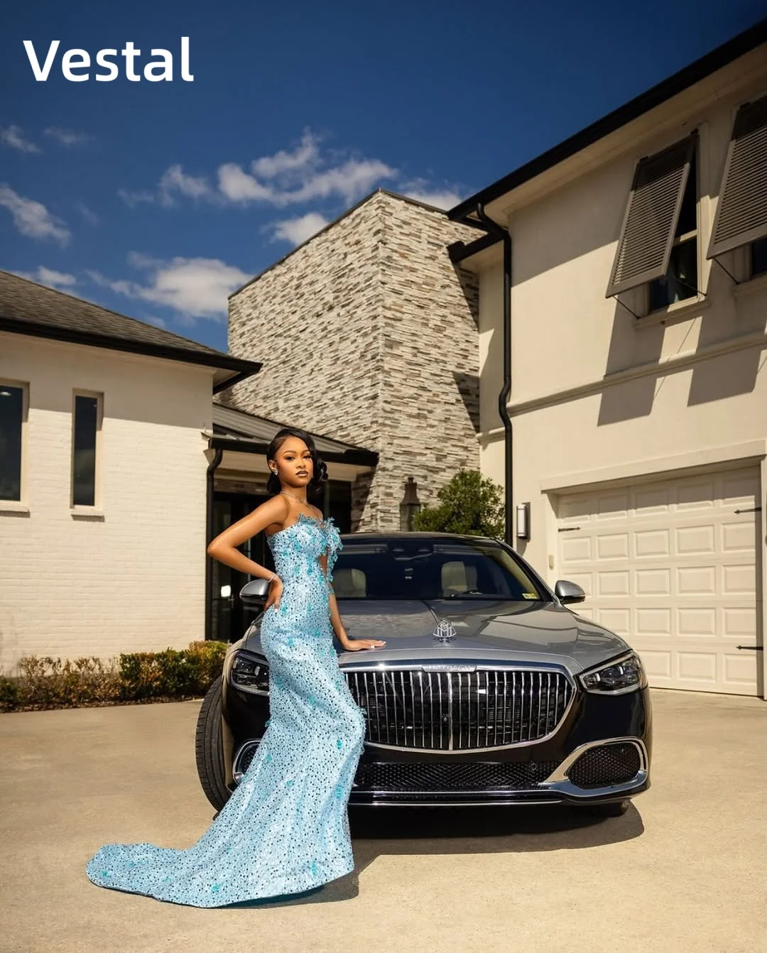 Blue Sequin Mermaid Prom Dress with 3D Floral Appliques Cutout Bodice Evening Gown Customized
Blue Sequin Mermaid Prom Dress with 3D Floral Appliques Cutout Bodice Evening Gown Customized