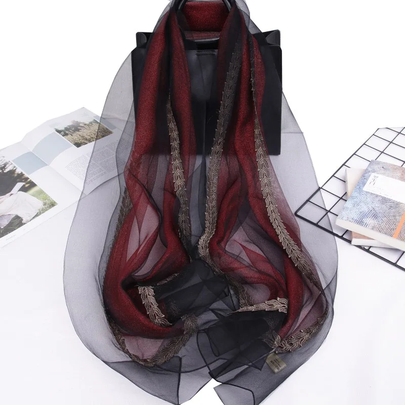 Women's Elegant Double Layer Scarf Lace Trimmed Sunscreen Shawl Versatile Lightweight Wrap for Spring & Autumn
Women's Elegant Double Layer Scarf Lace Trimmed Sunscreen Shawl Versatile Lightweight Wrap for Spring & Autumn