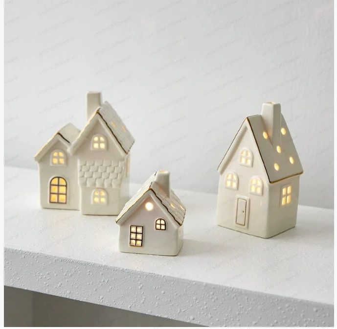 Рождественский елочный домик, креативные керамические украшения, светящийся снежный домик, снежный дом, сцена, настольные маленькие украшения
Рождественский елочный домик, креативные керамические украшения, светящийся снежный домик, снежный дом, сцена, настольные маленькие украшения