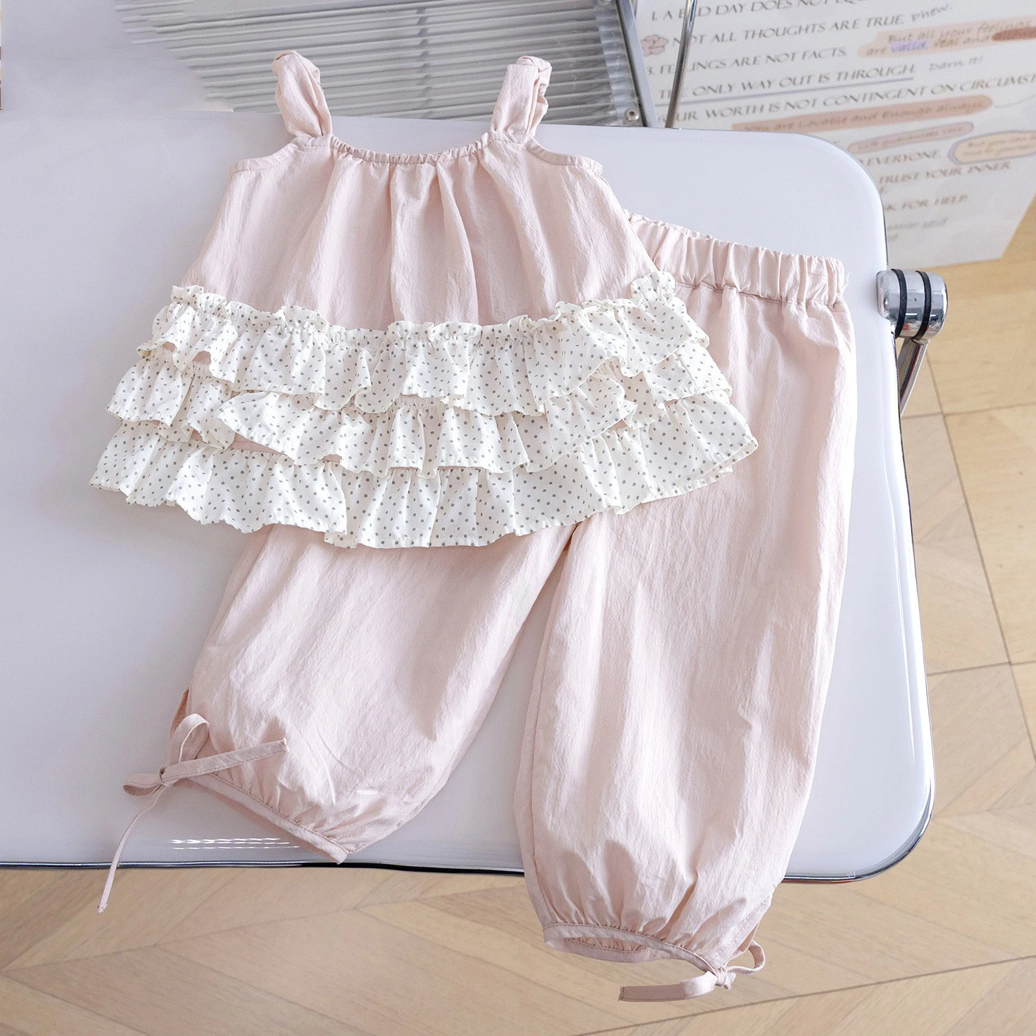 Baby Girls' Summer Breathable Set Polka Dot Tank Top and Pants Two-Piece Outfit for girls summer clothing
Baby Girls' Summer Breathable Set Polka Dot Tank Top and Pants Two-Piece Outfit for girls summer clothing