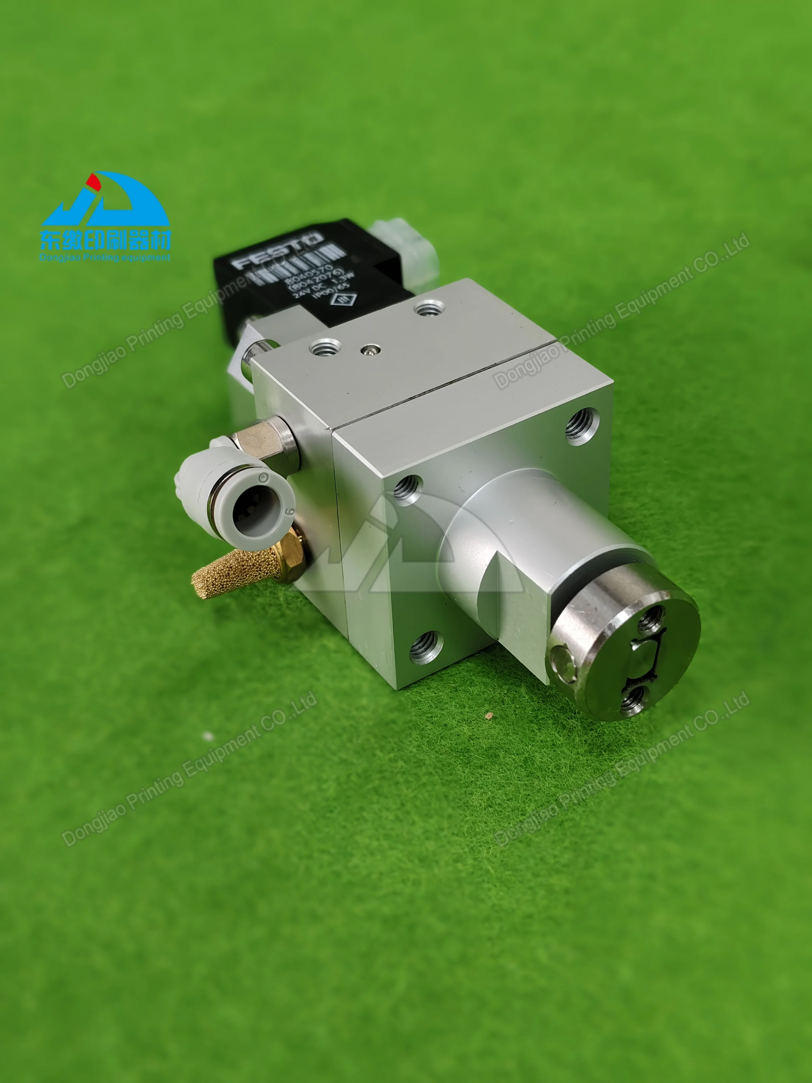 Цельный цилиндр для машины офсетной печати Man Roland, аксессуары, электромагнитный клапан
Цельный цилиндр для машины офсетной печати Man Roland, аксессуары, электромагнитный клапан