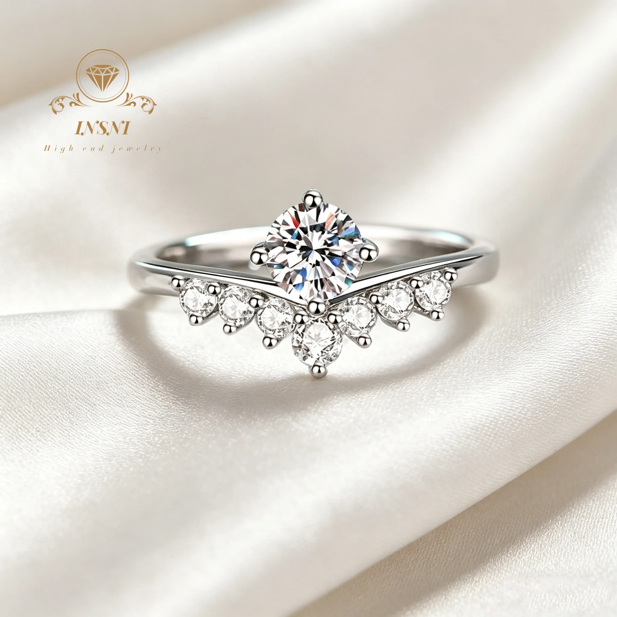 0.5 Ct S925 Silver Crown Design Moissanite Princess Cut Ring Minimalist Affordable Light Luxury Jewelry Gift Wedding Reception
0.5 Ct S925 Silver Crown Design Moissanite Princess Cut Ring Minimalist Affordable Light Luxury Jewelry Gift Wedding Reception