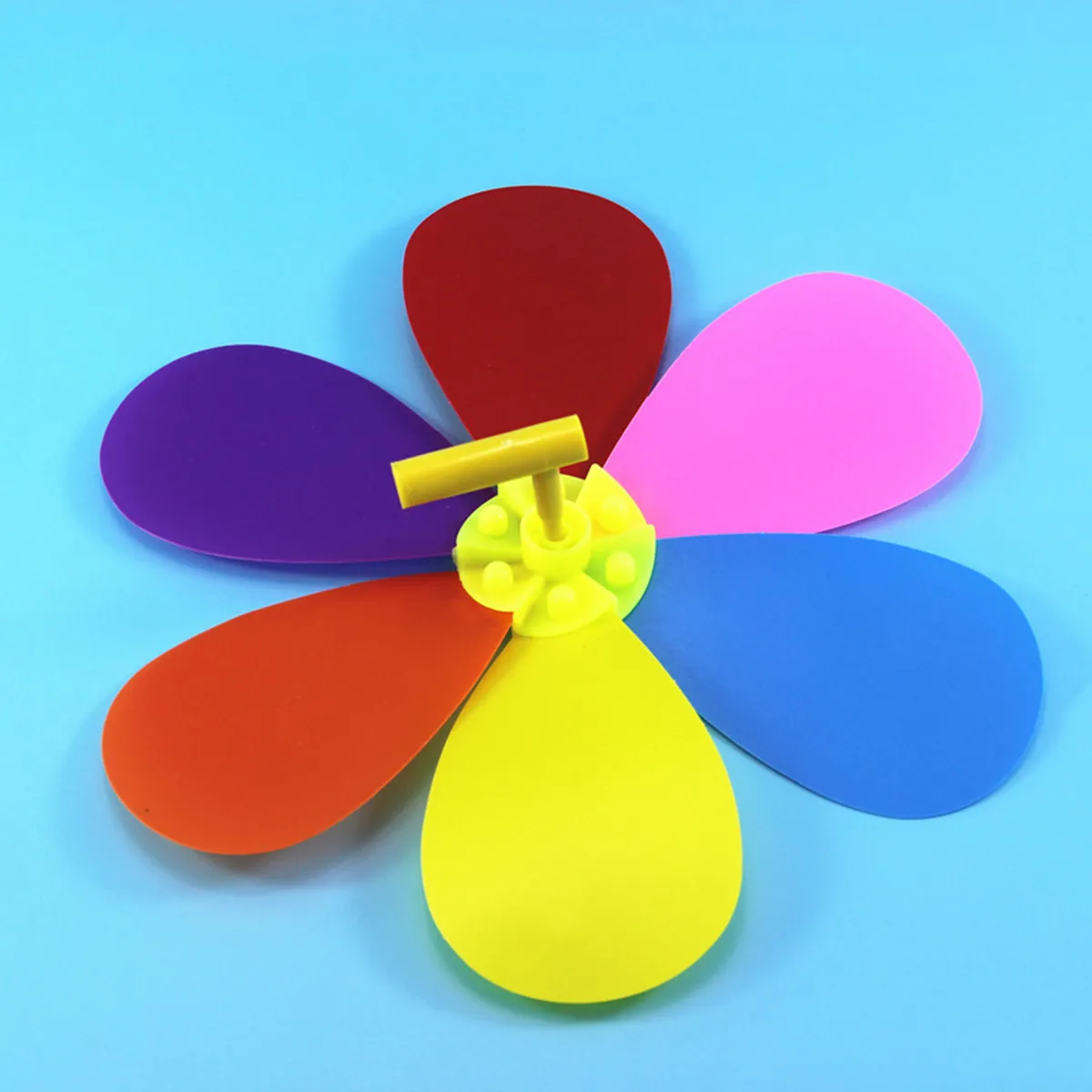Six Petals Colorful Plastic Sunflower Windmill Floral Shape Lightweight for Kids Outdoor Lawn Yard Garden Decoration
Six Petals Colorful Plastic Sunflower Windmill Floral Shape Lightweight for Kids Outdoor Lawn Yard Garden Decoration