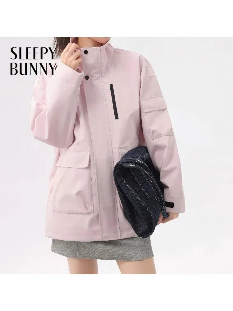 Women Windproof Waterproof Jacket Lady Loose Utility Coat Spring Outdoor Casual Commuter Outerwear Versatile Daily Wear
Women Windproof Waterproof Jacket Lady Loose Utility Coat Spring Outdoor Casual Commuter Outerwear Versatile Daily Wear