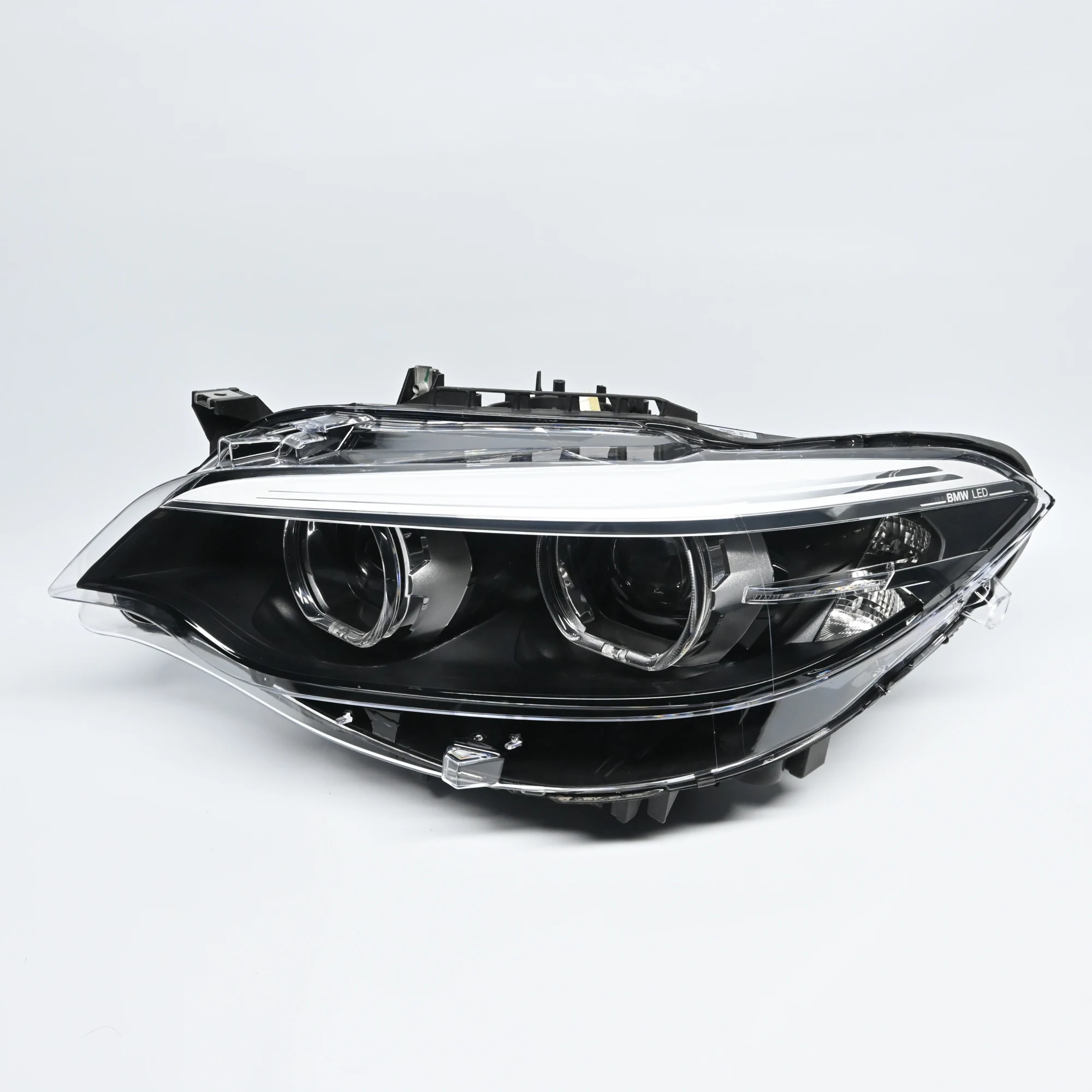 Original Used For BMW 2 Series F22 LED Headlight Headlamp Car Accessories Original LED F23 Headlight 2018-2020 OEM 63117493641
Original Used For BMW 2 Series F22 LED Headlight Headlamp Car Accessories Original LED F23 Headlight 2018-2020 OEM 63117493641