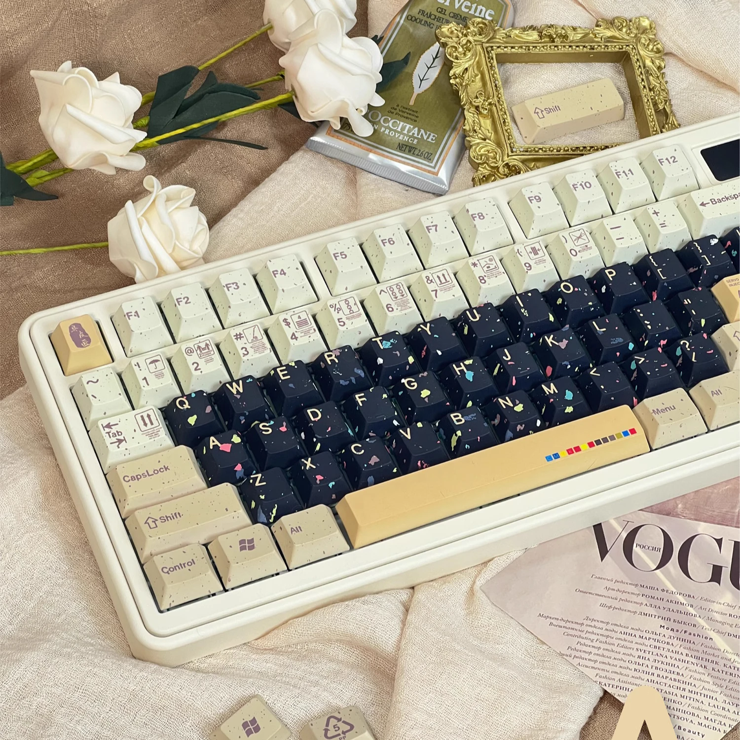 Industrial wind IM five-sided sublimation original factory high shading PBT keycaps custom keyboard wooting
Industrial wind IM five-sided sublimation original factory high shading PBT keycaps custom keyboard wooting
