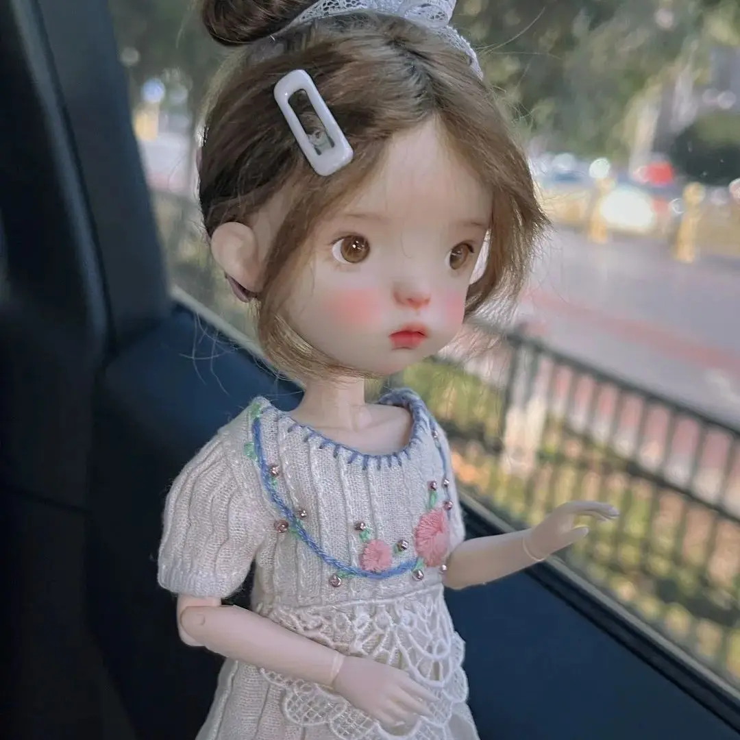Новая кукла BJD SD 1/6 Landoudou, милая девушка, изысканные высококачественные игрушки из смолы, куклы в макияже, бесплатная доставка
Новая кукла BJD SD 1/6 Landoudou, милая девушка, изысканные высококачественные игрушки из смолы, куклы в макияже, бесплатная доставка