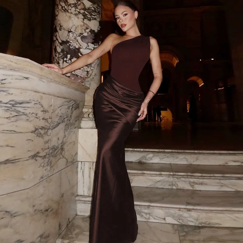 Tsiisd Women's Diagonal Collar Long Dress Elegance Fashion High-Waist Pleated 2026 Party Evening Dress Female Bodycon Maxi Dress
Tsiisd Women's Diagonal Collar Long Dress Elegance Fashion High-Waist Pleated 2026 Party Evening Dress Female Bodycon Maxi Dress