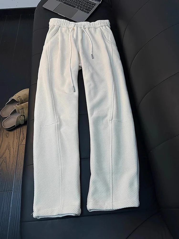 Cleanfit Men's Straight Leg Casual Pants Autumn Loose Fit Wide Leg Trousers Khaki Side Slit Knife Heavyweight Sweatpants
Cleanfit Men's Straight Leg Casual Pants Autumn Loose Fit Wide Leg Trousers Khaki Side Slit Knife Heavyweight Sweatpants