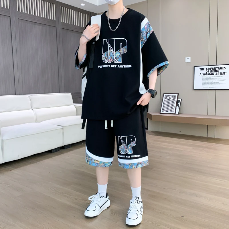 Sports Suit Men's Casual Relaxed Comfortable Breathable Two-Piece Set M-4XL 2025 Summer New Fashion Trend Printed Large Size
Sports Suit Men's Casual Relaxed Comfortable Breathable Two-Piece Set M-4XL 2025 Summer New Fashion Trend Printed Large Size