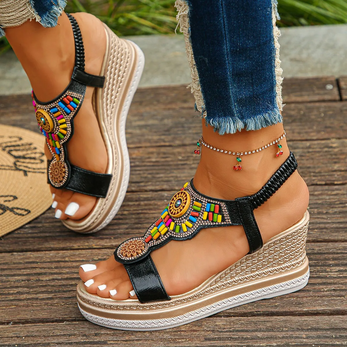 Bohemian Style Thick Bottom Wedges Sandals Women 2025 Summer Retro Chunky Platform Sandals Woman Plus Size 43 Beach Shoes Mujer 
Bohemian Style Thick Bottom Wedges Sandals Women 2025 Summer Retro Chunky Platform Sandals Woman Plus Size 43 Beach Shoes Mujer