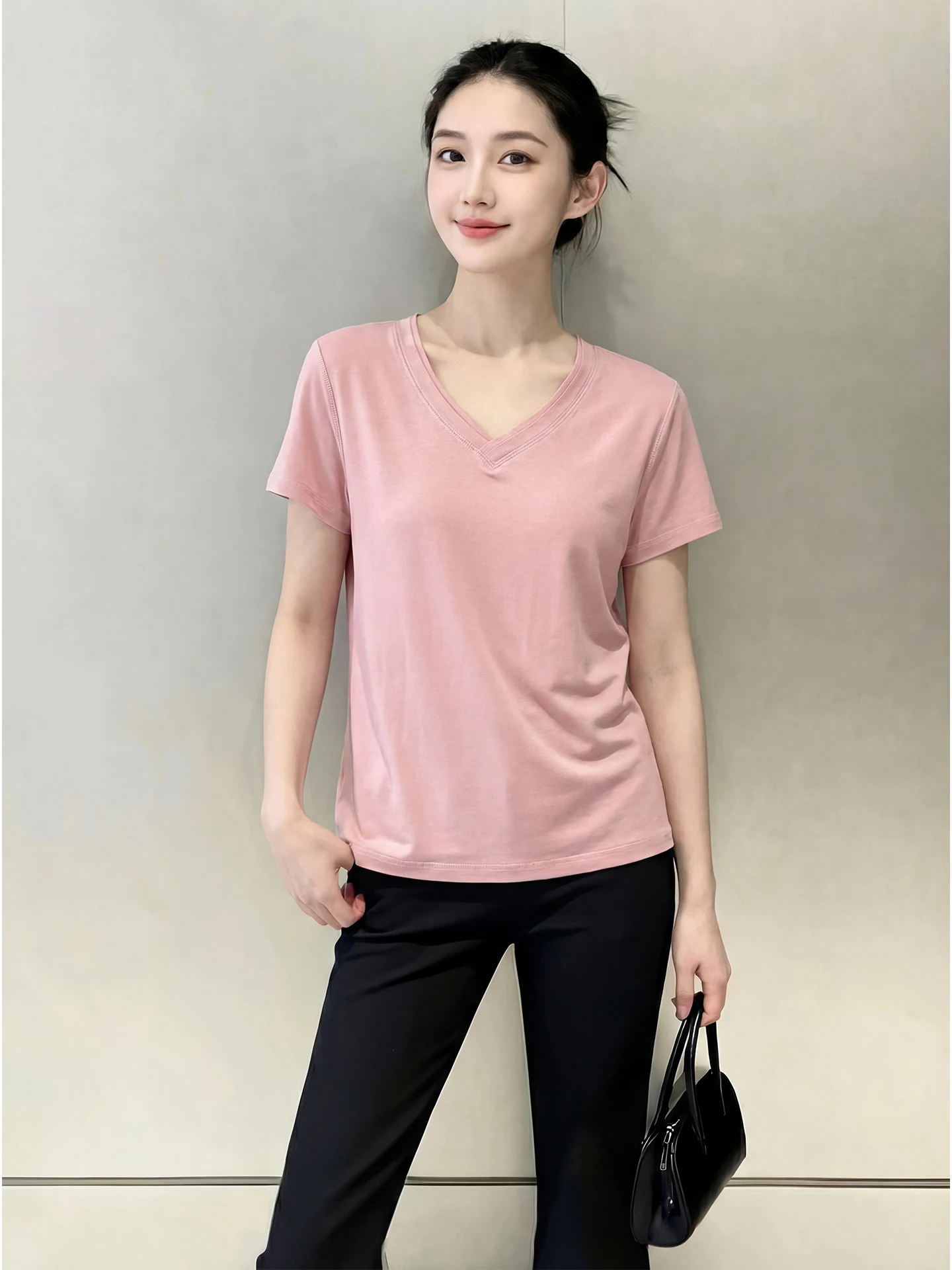Spring 2026 plus Size V-Ne ort Sve T-irt Pink Slimming Fit Design Sense Top Women's Premium Quali Casual Wear
Spring 2026 plus Size V-Ne ort Sve T-irt Pink Slimming Fit Design Sense Top Women's Premium Quali Casual Wear