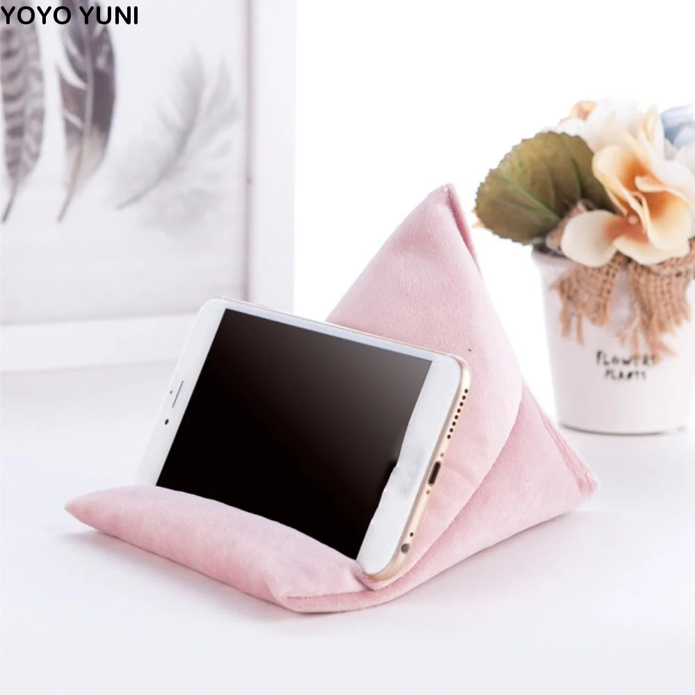 Velvet Pillows Mobile Phone Holder Multi-functional DIY Crafts Triangle Phone Stand Skin Friendly Portable
Velvet Pillows Mobile Phone Holder Multi-functional DIY Crafts Triangle Phone Stand Skin Friendly Portable