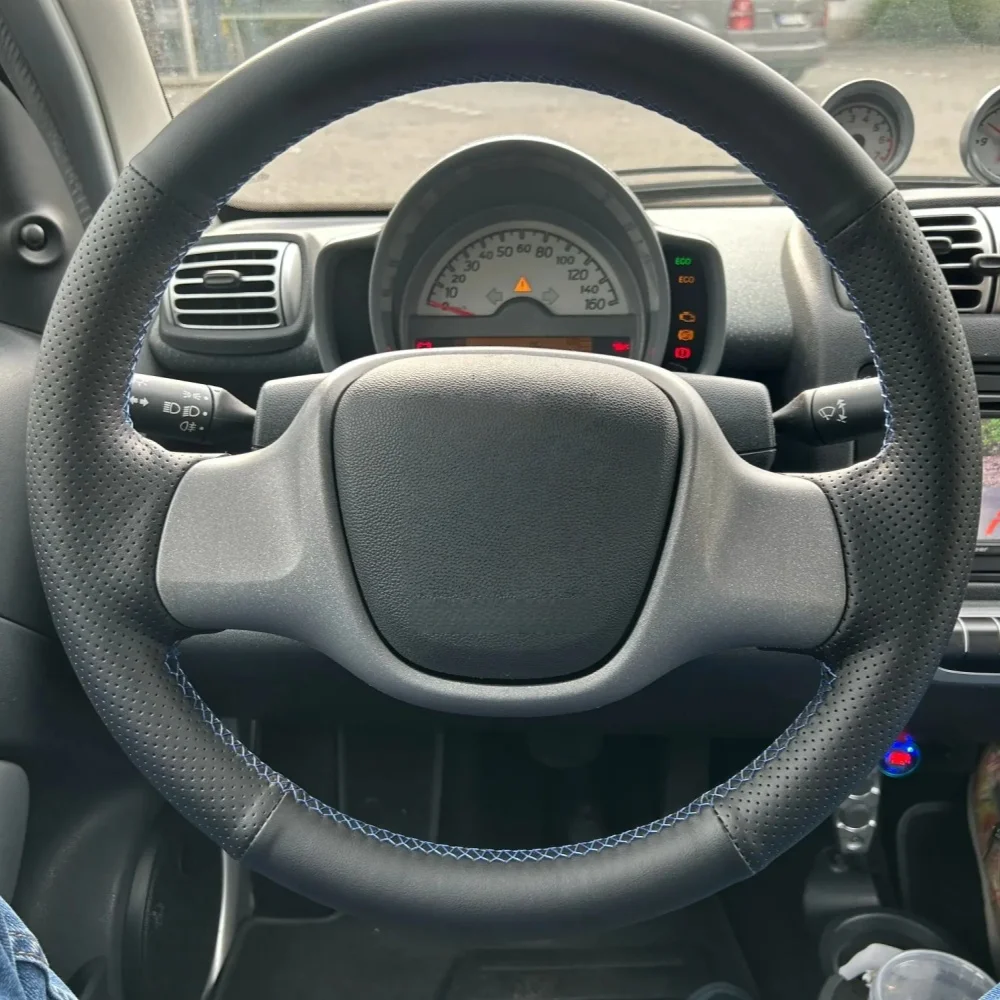 Customized Car Steering Wheel Cover Hand Sewing Non-Slip Genuine Leather For Smart Fortwo Automotive Interior Accessories
Customized Car Steering Wheel Cover Hand Sewing Non-Slip Genuine Leather For Smart Fortwo Automotive Interior Accessories
