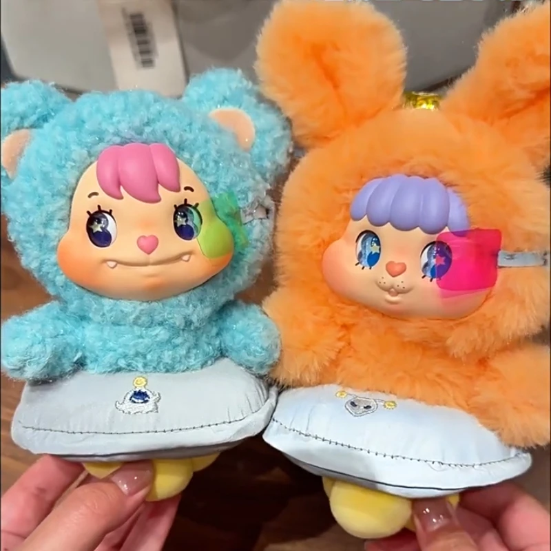 LITTLE BUNS 20th Century Space Fantasy Series Blind Box Toy Mystery Box Plush Pendant Cute Anime Figure Space Doll Ornament Gift
LITTLE BUNS 20th Century Space Fantasy Series Blind Box Toy Mystery Box Plush Pendant Cute Anime Figure Space Doll Ornament Gift