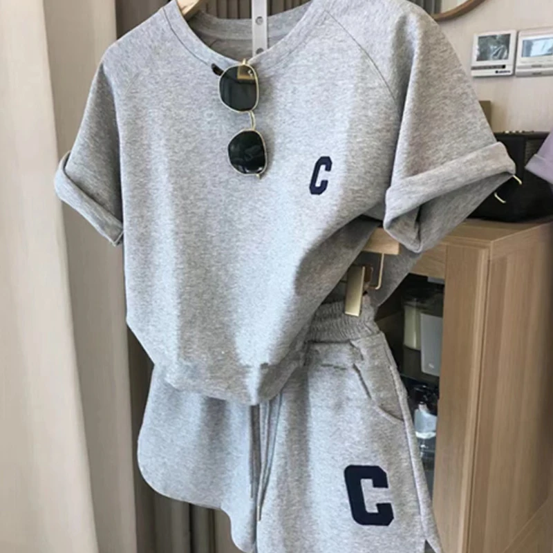 Loose Elegant Office Beach 2 Piece Set Summer Korean Sweet Harajuku Shorts Street Aesthetic Elastic Waist Vacation Ladies Tees
Loose Elegant Office Beach 2 Piece Set Summer Korean Sweet Harajuku Shorts Street Aesthetic Elastic Waist Vacation Ladies Tees
