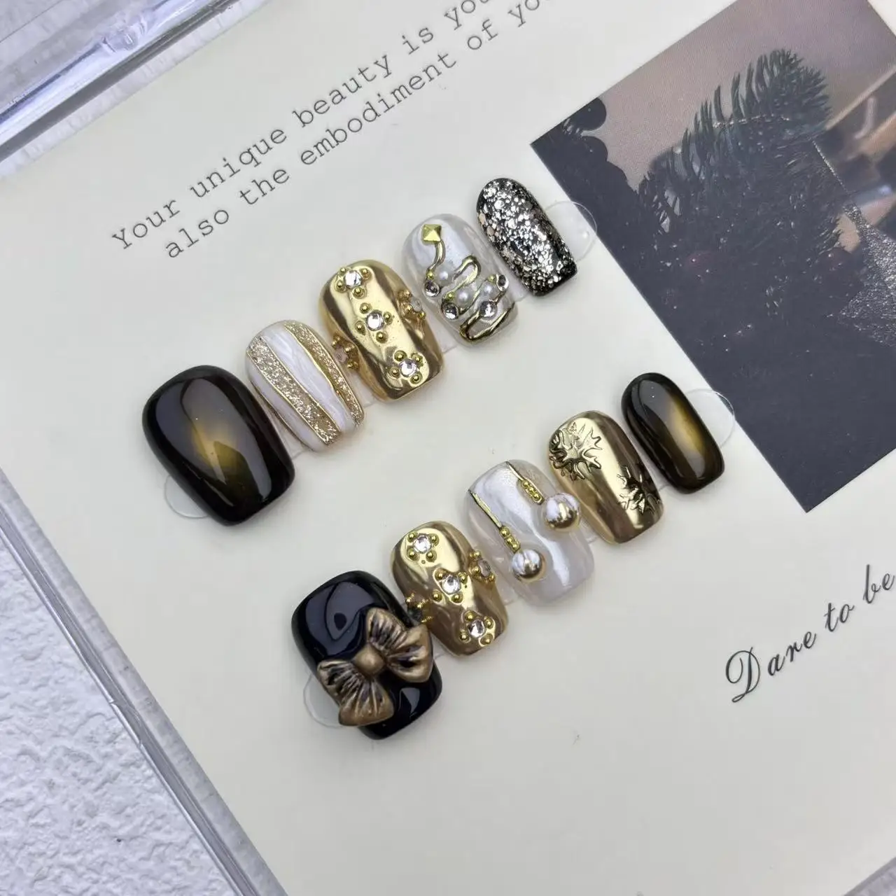 10pcs Handmade Press on Nails Christmas Gilded Cat's Eye Bow Art Full Coverage Nail Tip for Women&Girl Detachable Wearable Nail
10pcs Handmade Press on Nails Christmas Gilded Cat's Eye Bow Art Full Coverage Nail Tip for Women&Girl Detachable Wearable Nail