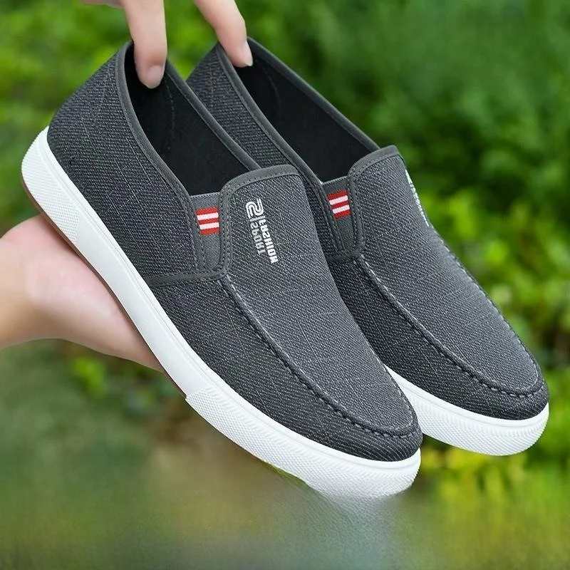 Spring Leisure Men's Canvas Shoes Slip-On Breathable Lightweight Anti-slip Beijing Old Shoes Cow Tendon Bottom Flat Heel
Spring Leisure Men's Canvas Shoes Slip-On Breathable Lightweight Anti-slip Beijing Old Shoes Cow Tendon Bottom Flat Heel