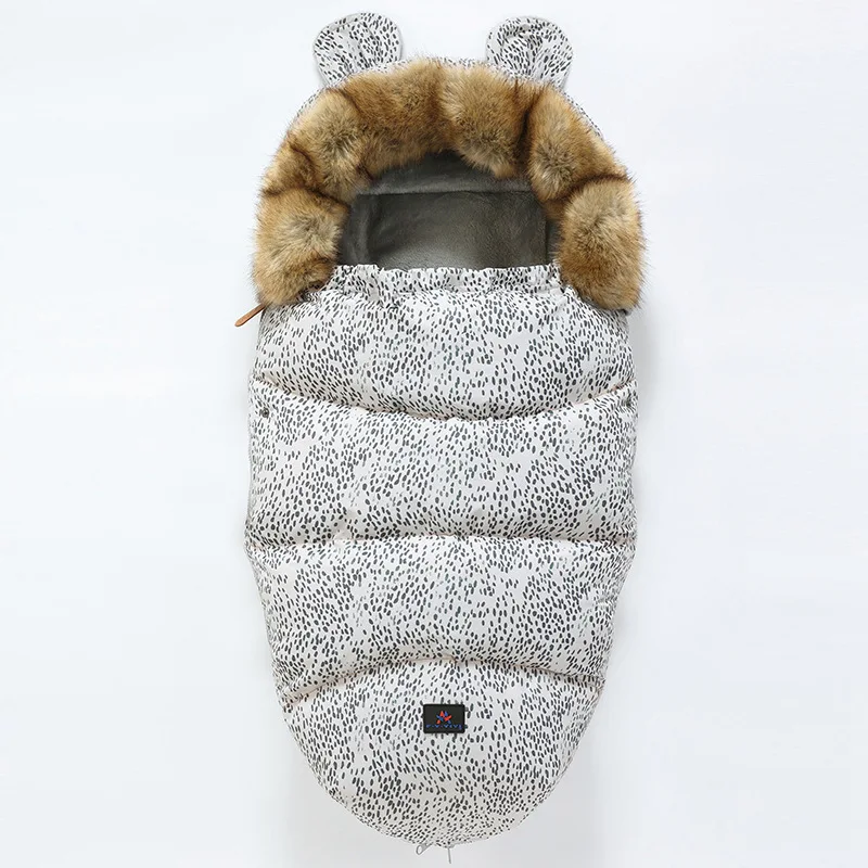 Kid Stroller Sleeping Bag Cold Weather Waterproof Toddler Footmuff Warm Bunting Bag Universal Easily Attaches to Most Strollers
Kid Stroller Sleeping Bag Cold Weather Waterproof Toddler Footmuff Warm Bunting Bag Universal Easily Attaches to Most Strollers