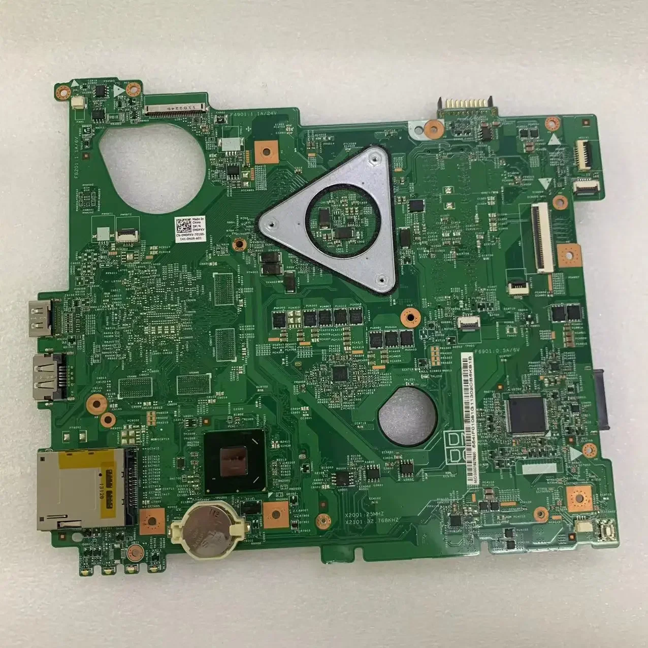 Системная плата материнской платы ноутбука Dell Vostro 3550 со встроенным видео Intel — MDFKV
Системная плата материнской платы ноутбука Dell Vostro 3550 со встроенным видео Intel — MDFKV
