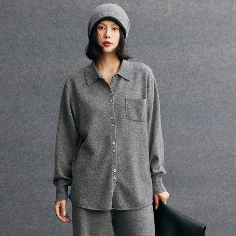 Women's matching set 100% cashmere POLO collar single breasted cardigan casual elastic waist wide leg pants pocket two-piece set
Women's matching set 100% cashmere POLO collar single breasted cardigan casual elastic waist wide leg pants pocket two-piece set