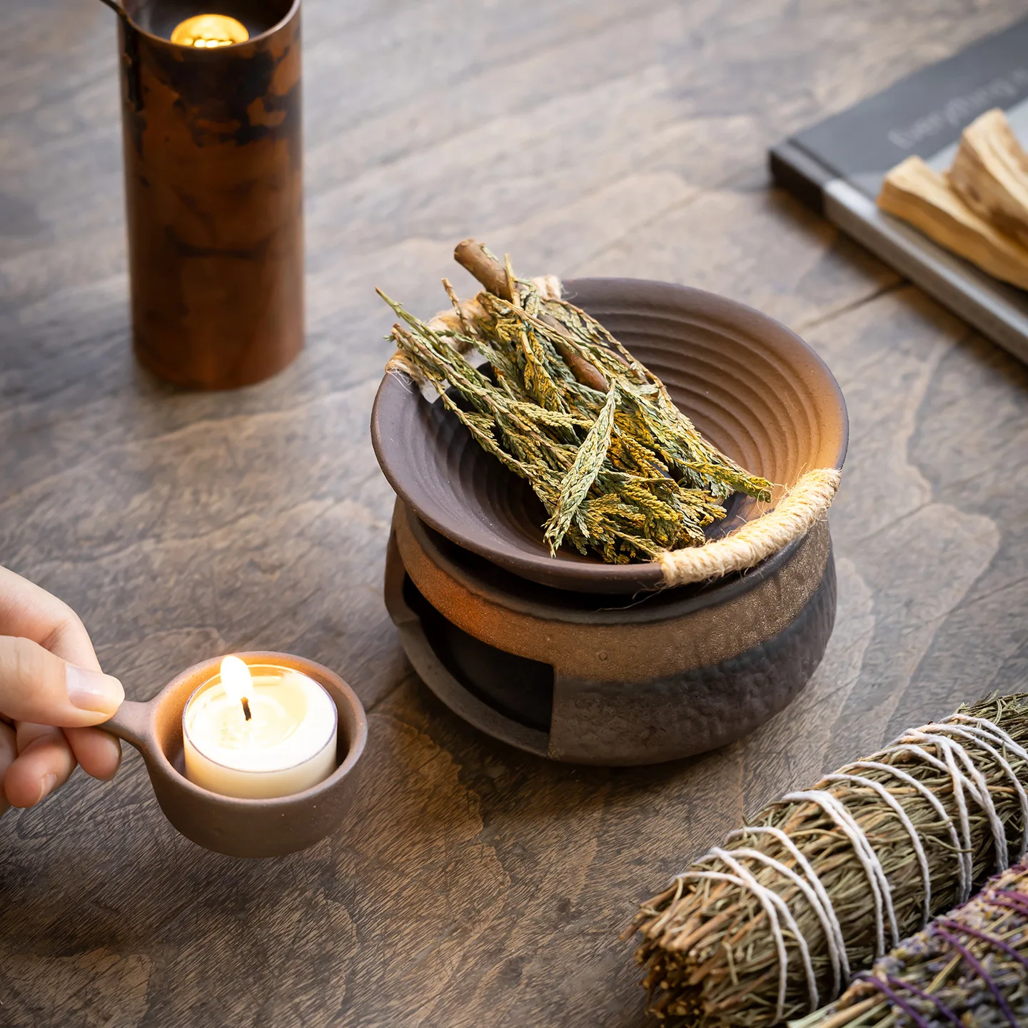 Retro Coarse Pottery Furnace, Dual-purpose Incense Burner & Tea Stove, Aromatherapy Decor to Soothe the Mind
Retro Coarse Pottery Furnace, Dual-purpose Incense Burner & Tea Stove, Aromatherapy Decor to Soothe the Mind