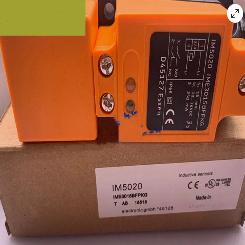 Brand New Original IM5020 ADXRS800WBRGZ ADXRS652BBGZ 6ES7510-1DK03-0AB0 6ES7214-1HG31-0XB0 6ES7212-1AE40-0XB0 Fast delivery
Brand New Original IM5020 ADXRS800WBRGZ ADXRS652BBGZ 6ES7510-1DK03-0AB0 6ES7214-1HG31-0XB0 6ES7212-1AE40-0XB0 Fast delivery