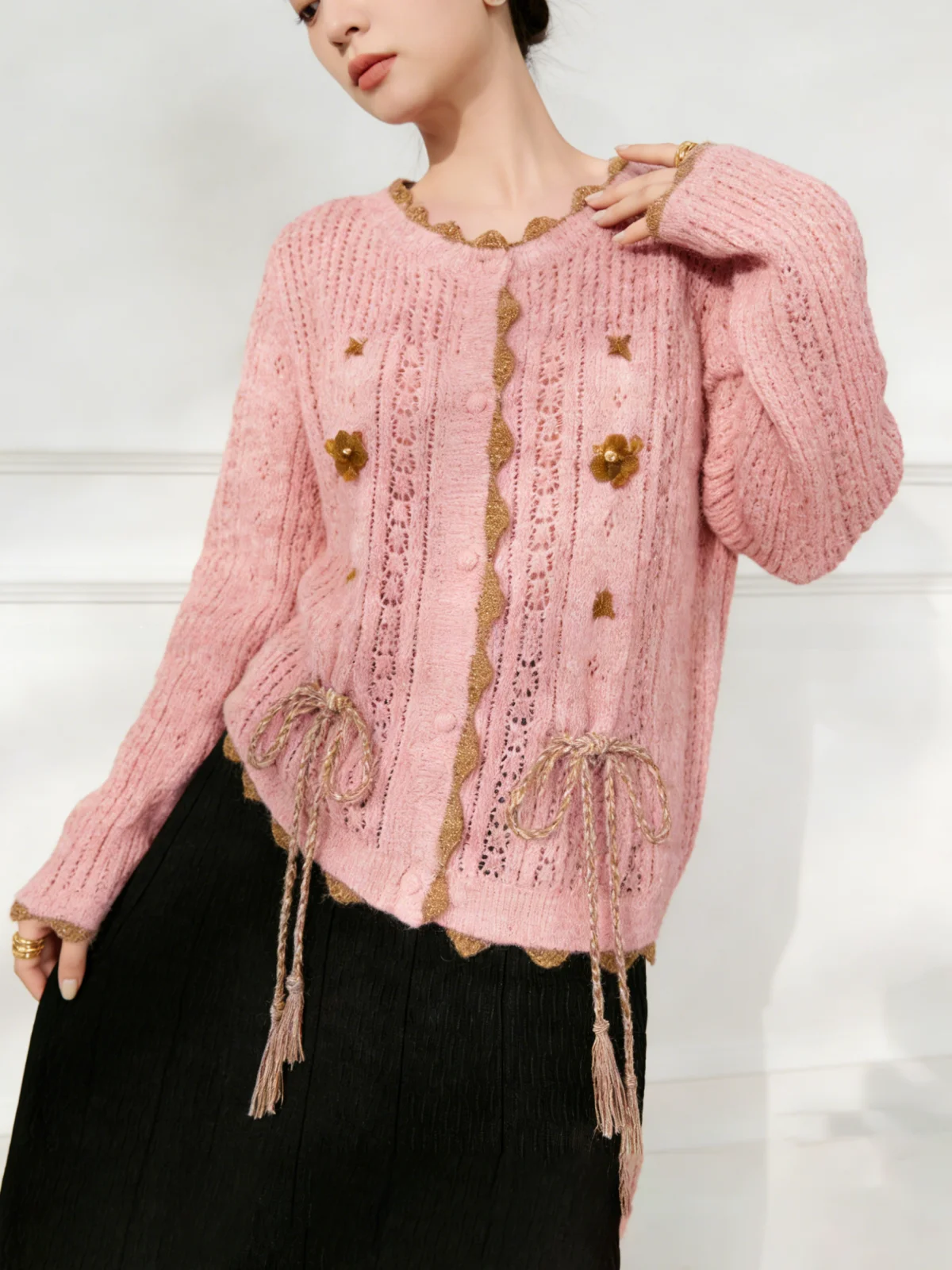 Sweet Lulu Knitted Pink Cardigan Women's Spring Summer Elegant Flower Slimming Top Vintage Style Loose Fit Long Sleeve
Sweet Lulu Knitted Pink Cardigan Women's Spring Summer Elegant Flower Slimming Top Vintage Style Loose Fit Long Sleeve