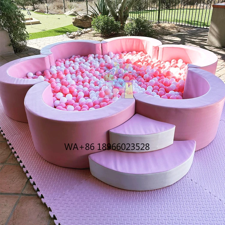 Крытая игровая площадка для малышей, зона скалолазания, розовый мягкий игровой набор, оборудование, мяч в форме цветка, бассейн
Крытая игровая площадка для малышей, зона скалолазания, розовый мягкий игровой набор, оборудование, мяч в форме цветка, бассейн