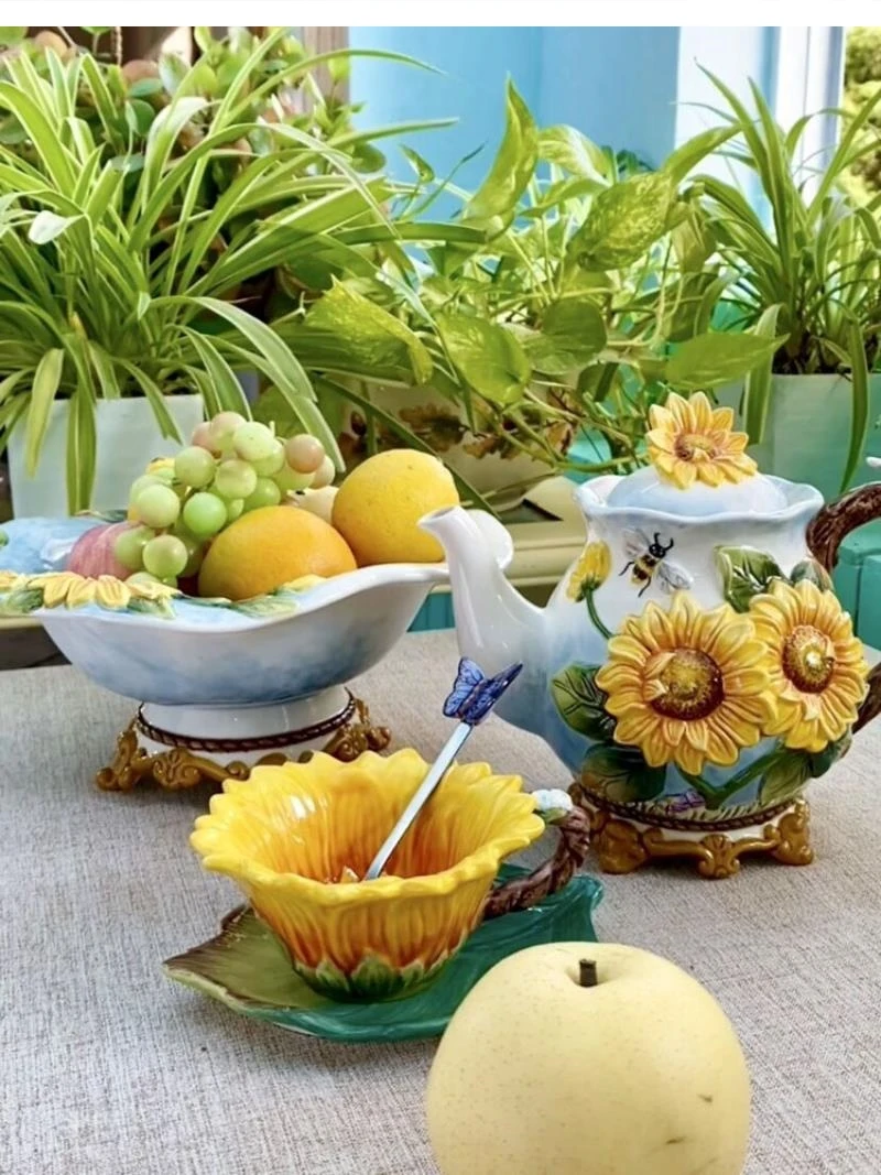 3d stereo Ceramic Teapot pot dessert decoration
3d stereo Ceramic Teapot pot dessert decoration