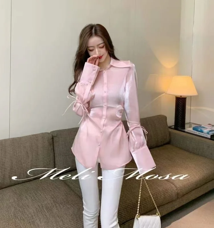 Elegant Semi-Transparent Women's Shirt Street Style Slim Fit Long Sleeve Collar Pure Color Button Detail Fashionable Bel...
Elegant Semi-Transparent Women's Shirt Street Style Slim Fit Long Sleeve Collar Pure Color Button Detail Fashionable Bel...