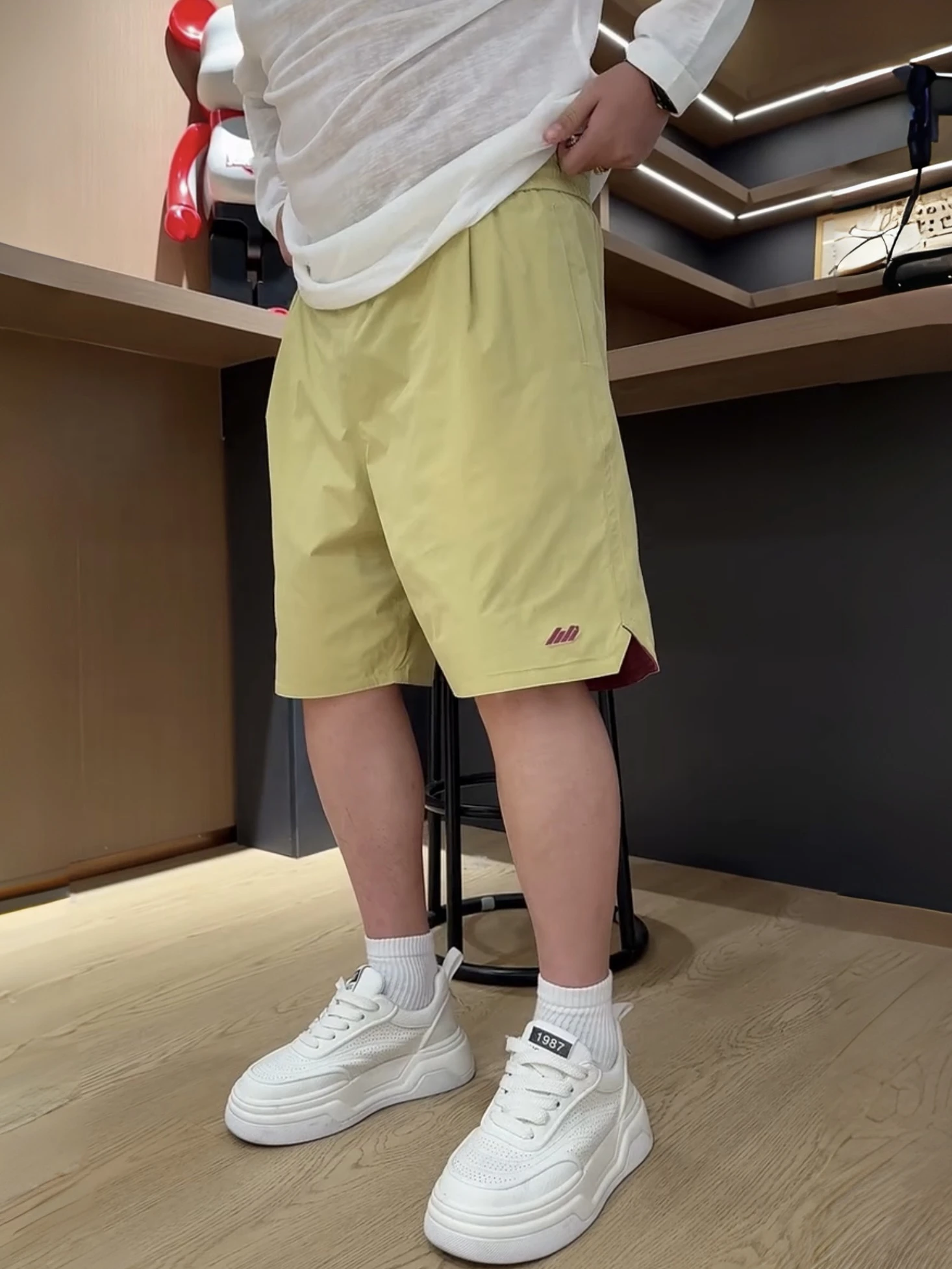 Quick Dry Breathable Summer Thin Embroidered Outdoor Sports Shorts Men's American Color Collision Five-Point Pants
Quick Dry Breathable Summer Thin Embroidered Outdoor Sports Shorts Men's American Color Collision Five-Point Pants