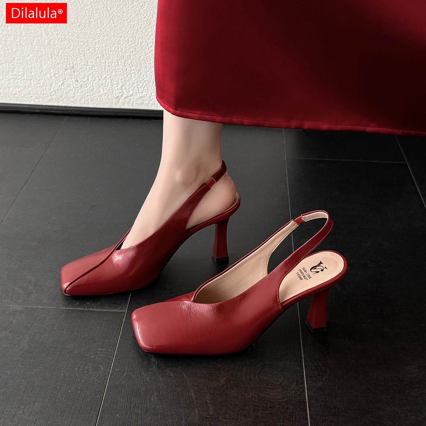 Dilalula 2026 New Natural Leathe Women Sandals Covered Toe High Heels Young Lady Party Dating Slingback Polka Dot Pumps Female
Dilalula 2026 New Natural Leathe Women Sandals Covered Toe High Heels Young Lady Party Dating Slingback Polka Dot Pumps Female