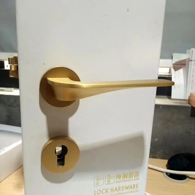 Popular Design Solid Brass Interior Door Handle Privacy Passage Keyless Lock Door Handle Lever Mortise Lock
Popular Design Solid Brass Interior Door Handle Privacy Passage Keyless Lock Door Handle Lever Mortise Lock