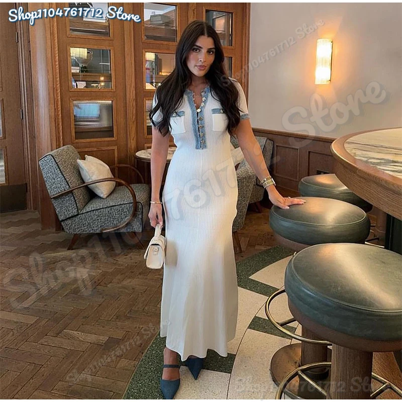 Elegant Denim Patchwork Knitted Long Dress Women Fashion V Neck Short Sleeved Buttons Bodycon Dresses Female White Pockets Robes
Elegant Denim Patchwork Knitted Long Dress Women Fashion V Neck Short Sleeved Buttons Bodycon Dresses Female White Pockets Robes