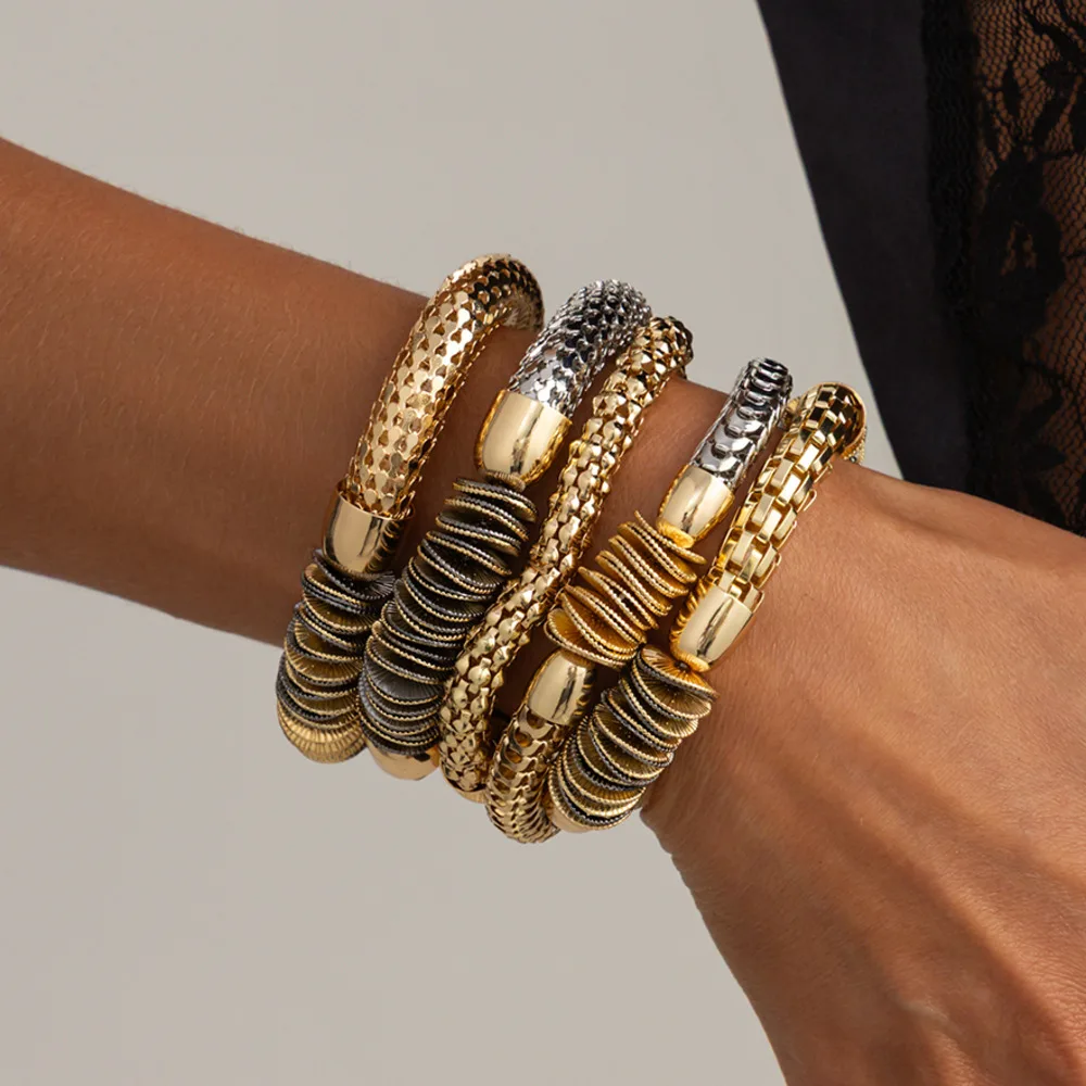Ingemark 5 Pcs/Set Retro Multi Layer Copper Piece Elastic Bracelet for Women Punk Stackable Charm Bangle Bracelet Jewelry Gift
Ingemark 5 Pcs/Set Retro Multi Layer Copper Piece Elastic Bracelet for Women Punk Stackable Charm Bangle Bracelet Jewelry Gift