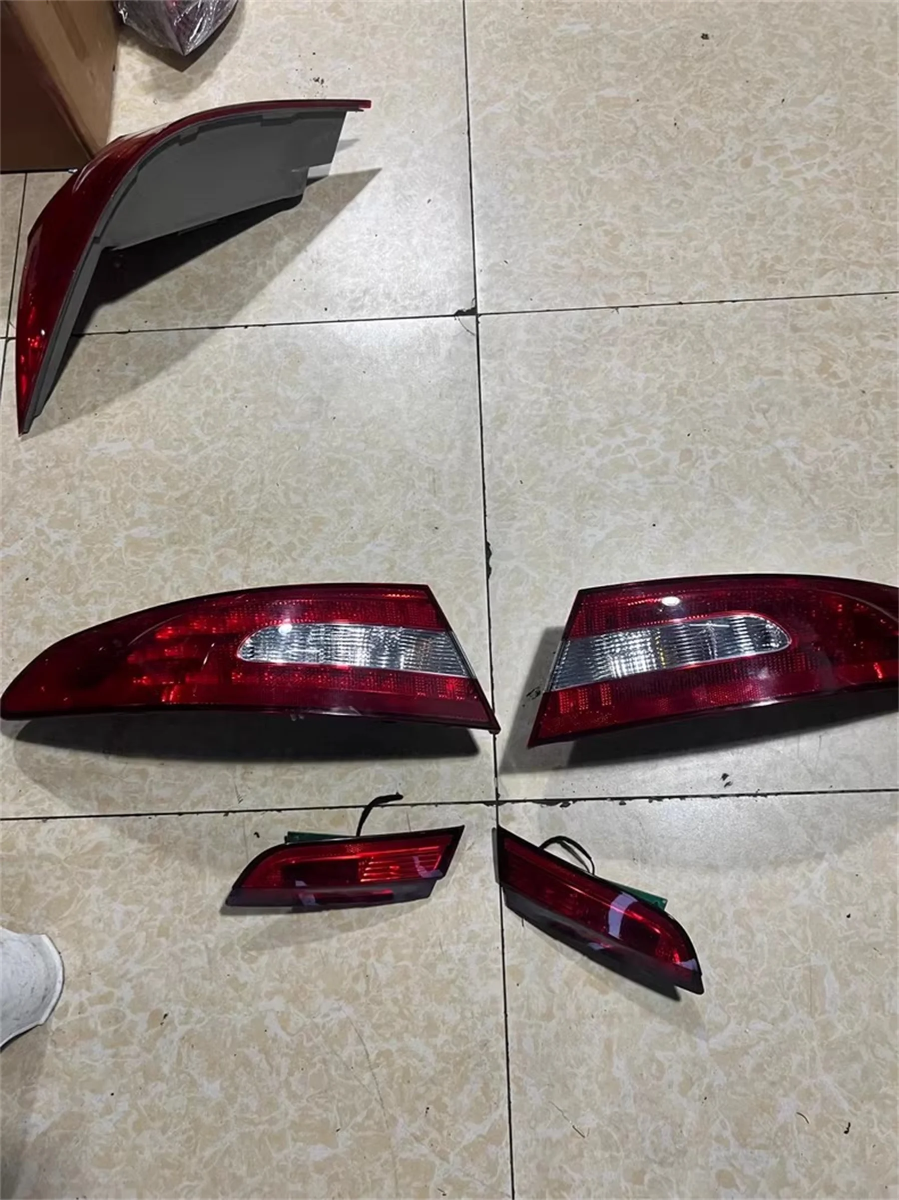 Car Led Tail Light Taillight Rear Lamp for Jaguar XF 07-15 Brake Driving Lamp Turn Signal accesorios
Car Led Tail Light Taillight Rear Lamp for Jaguar XF 07-15 Brake Driving Lamp Turn Signal accesorios