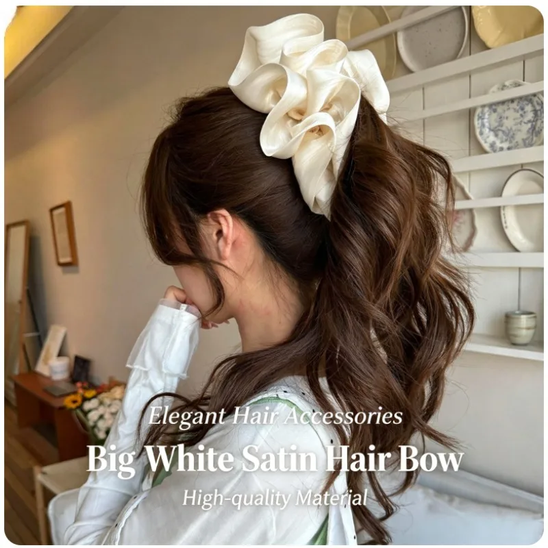 New high-end versatile elegant hair volume bright yarn large intestine wrinkled banana clip high-end hair accessories women
New high-end versatile elegant hair volume bright yarn large intestine wrinkled banana clip high-end hair accessories women