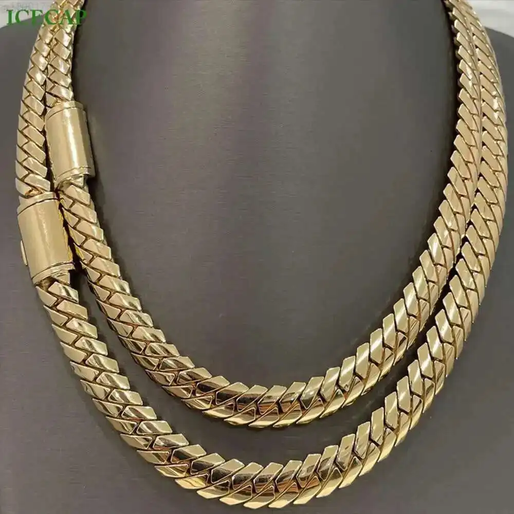 Arrival Fashion Jewelry Necklaces S925 Sterling Silver Chain Hiphop Iced Out Excellent Cut Necklace for Men
Arrival Fashion Jewelry Necklaces S925 Sterling Silver Chain Hiphop Iced Out Excellent Cut Necklace for Men