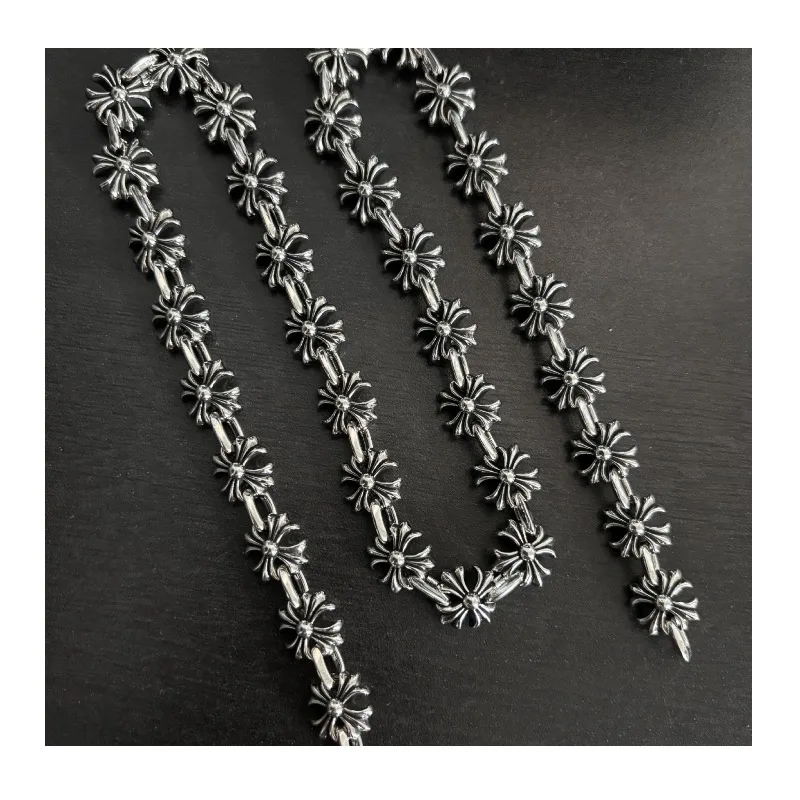 Retro Trendy Cross Flower Splicing Style Thai Silver Trendy Personalized Hip Hop Versatile Style Necklace
Retro Trendy Cross Flower Splicing Style Thai Silver Trendy Personalized Hip Hop Versatile Style Necklace