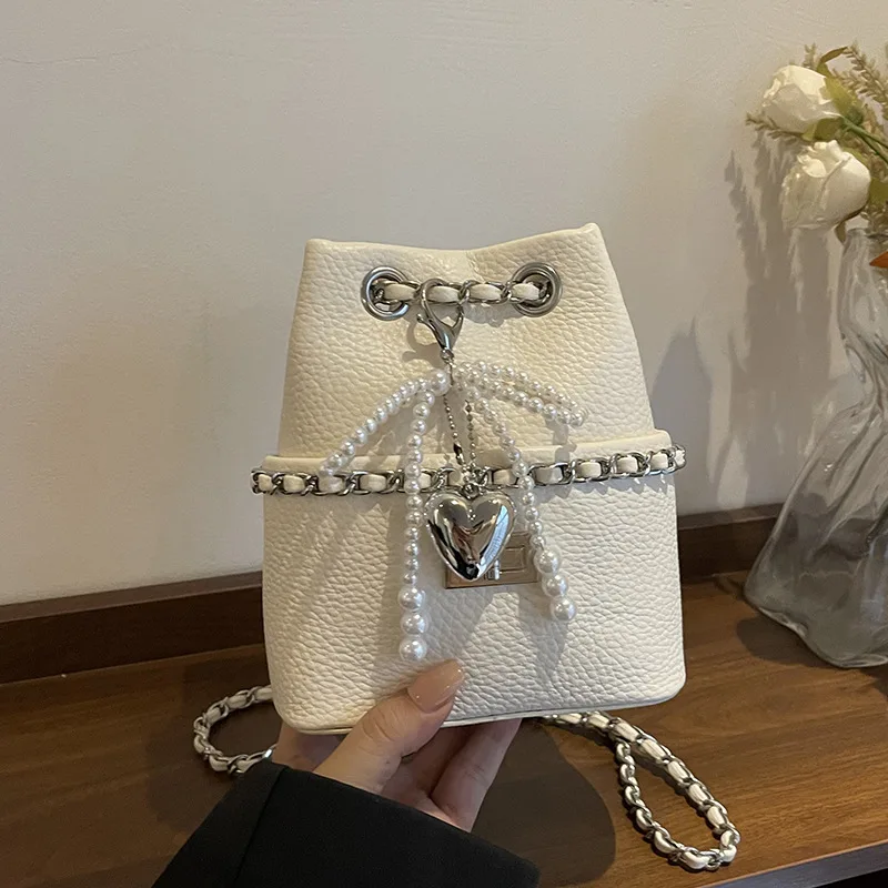 2025 Korean Style Pebbled Leather Bucket Bag - Elegant Chain Strap Shoulder Purse for Women, Spring Summer Crossbody Bag 
2025 Korean Style Pebbled Leather Bucket Bag - Elegant Chain Strap Shoulder Purse for Women, Spring Summer Crossbody Bag