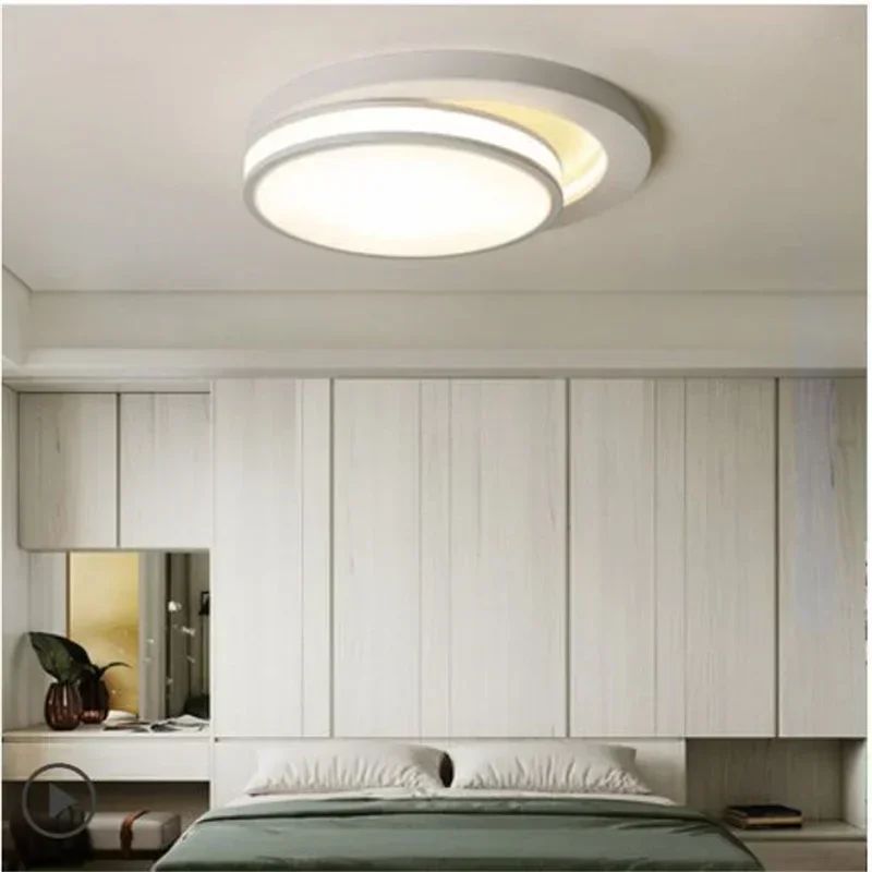 Modern minimalist bedroom lamp LED room art Nordic ceiling lamp
Modern minimalist bedroom lamp LED room art Nordic ceiling lamp