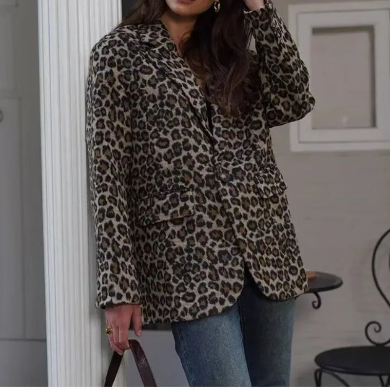 Deeptown Vintage Women Leopard Jackets Casual Basic Turndown Collar Suit Jackets Office Ladies 2024 New Autumn Winter Outwears
Deeptown Vintage Women Leopard Jackets Casual Basic Turndown Collar Suit Jackets Office Ladies 2024 New Autumn Winter Outwears